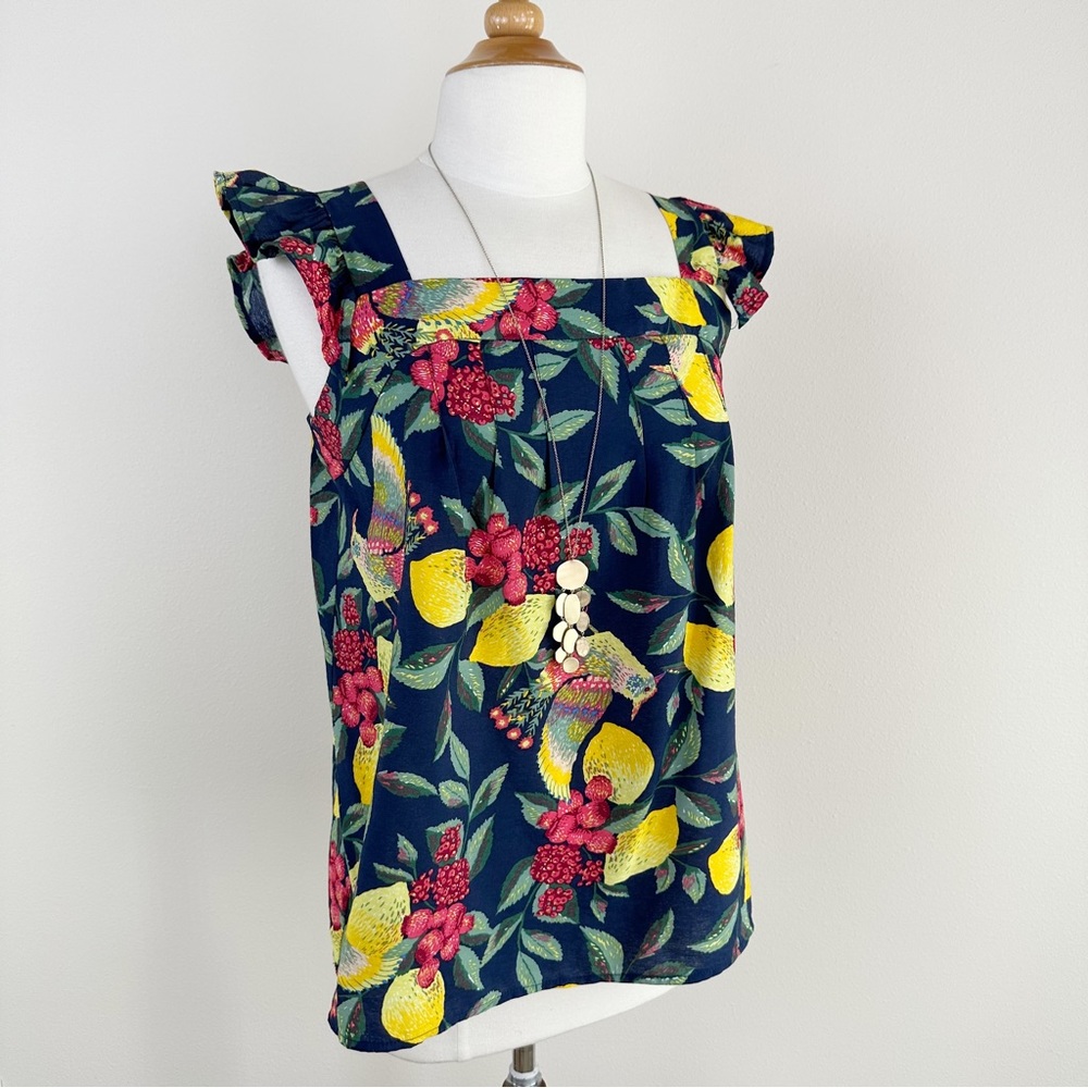 DAVI & DANI Size M Navy Yellow Tank Blouse